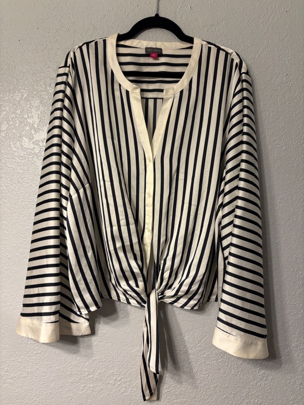 Vince Camuto Black & Cream Striped Tie-Front Blouse